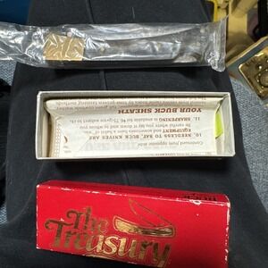 Buck 527 The Treasury Brown Pocket Knife Wood With Box